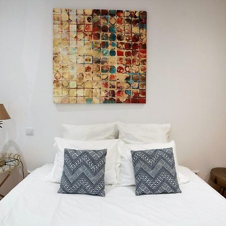 Downtown Porto Relaxed Apartment With Private Yard Buitenkant foto