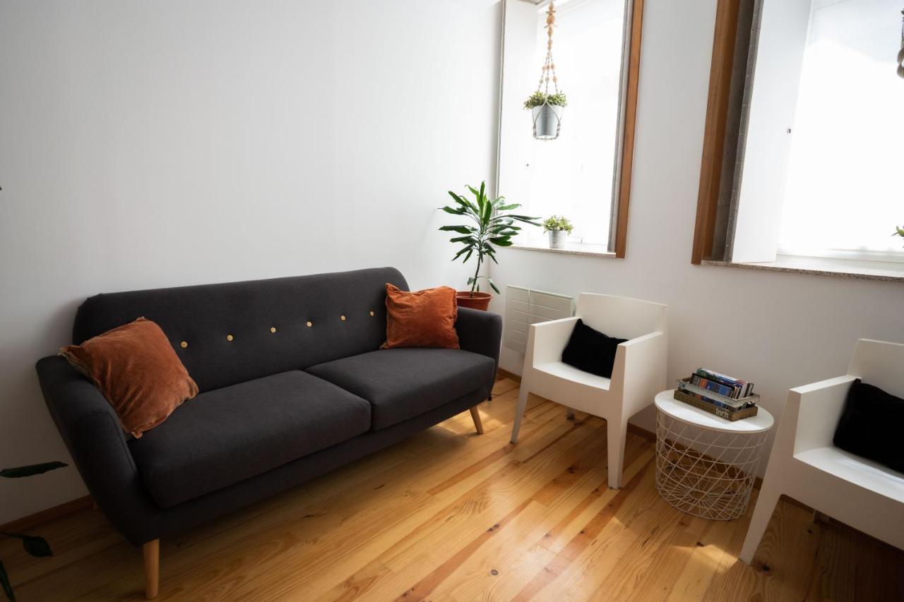 Downtown Porto Relaxed Apartment With Private Yard Buitenkant foto